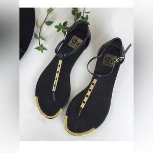 DV by Dolce Vita Black and Gold T Strap Sandals